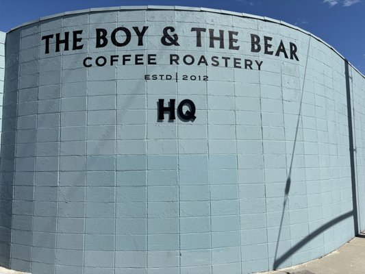 The Boy & The Bear - Gardena by null