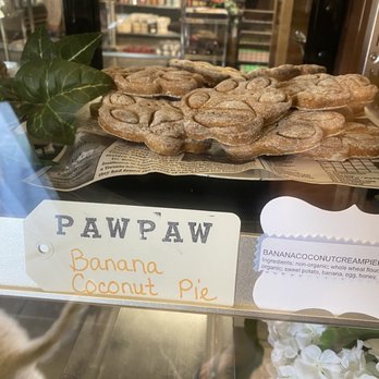 Pawtriotic Dog Bakery - PawPaws - Pet Stores Near Me - Murrieta, California Pawtriotic Dog Bakery - PawPaws - Pet Stores Near Me - Murrieta, California
