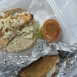 Big Mahi Mahi Fish Taco - Toasted Flour Tortilla Shrimp-Toasted Flour TortillaShrimp Big Mahi Mahi Fish Taco - Toasted Flour Tortilla Shrimp-Toasted Flour TortillaShrimp