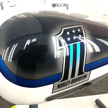 Alcalde Customs - Tank left side - Motorcycle Repair Near Me - Wood Dale, Illinois