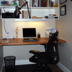 The Annex Accommodations - Computer alcove