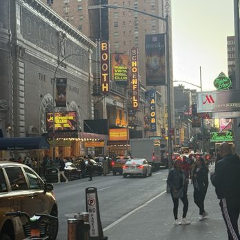 Gerald Schoenfeld Theatre - Performing Arts Near Me - New York, New York