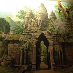 Secret Garden - Painting on the wall