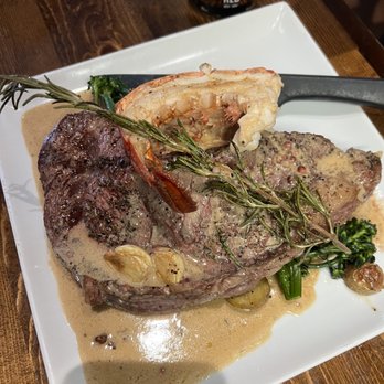The Market Bistro - French Near Me - Canmore, Alberta