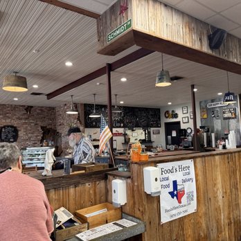 Smitty's Cafe & Bakery - Interior - Cafes Near Me - Brenham, Texas