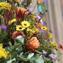 Poncho's Flower Villa - First Presbyterian Church arrangement by Ponchos Flower Villa