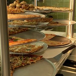 Spinachio Pizza