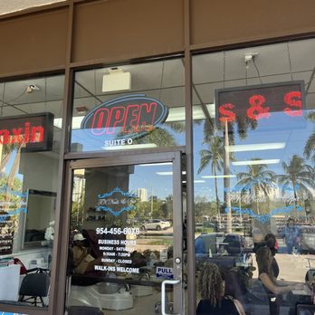 TK Nails and Spa - Nail Salons Near Me - Hallandale Beach, Florida