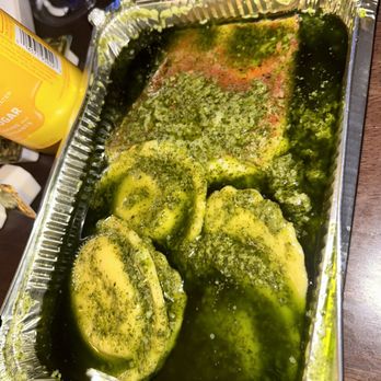 Luna Pizzeria & Italian Restaurant - Half/half pesto raviolis with "lasagna" completely drenched in the pesto sauce which was disgustingly watery - Italian Near Me - Clovis, California Luna Pizzeria & Italian Restaurant - Half/half pesto raviolis with "lasagna" completely drenched in the pesto sauce which was disgustingly watery - Italian Near Me - Clovis, California