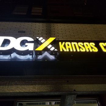 DGX - Discount Store Near Me - Kansas City, Missouri