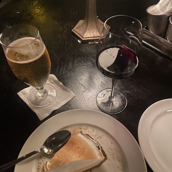 Cecconi's Miami Beach - Dessert and drinks - Italian Near Me - Miami Beach, Florida Cecconi's Miami Beach - Dessert and drinks - Italian Near Me - Miami Beach, Florida