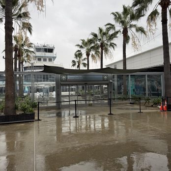 Long Beach Airport - LGB - Rainy day - Airports Near Me - Long Beach, California