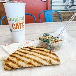 Tropical Smoothie Cafe