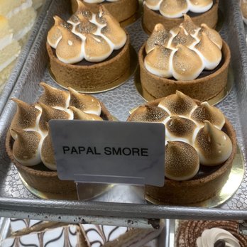 Isgro Pastries - Bakeries Near Me - Philadelphia, Pennsylvania