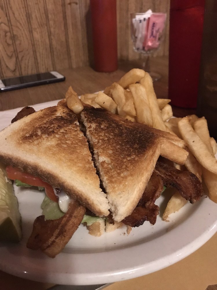 THE EDGE OF TOWN RESTAURANT & LOUNGE 27 Photos & 20 Reviews Bars