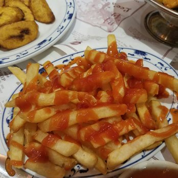 Lee's Restaurant - French fries - Chinese Near Me - Brooklyn, New York