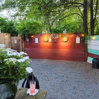 Dana’s Place - Darts - Smokehouse Near Me - Andes, New York