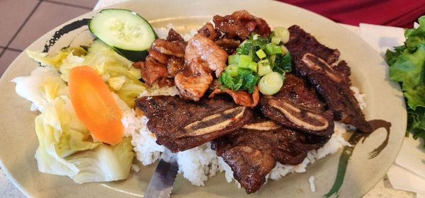 Cơm Tấm Thuận Kiều by null