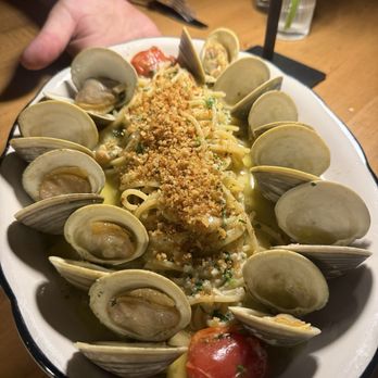 Desiderio's Italian Restaurant  - Clams pasta - Wine Bars Near Me - Hamburg, New York
