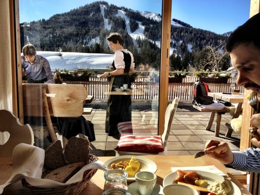 Hubertus Mountain Refugio Allgau by null