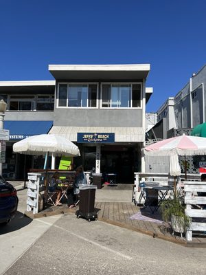 Jeffs’ Beach Burgers by null