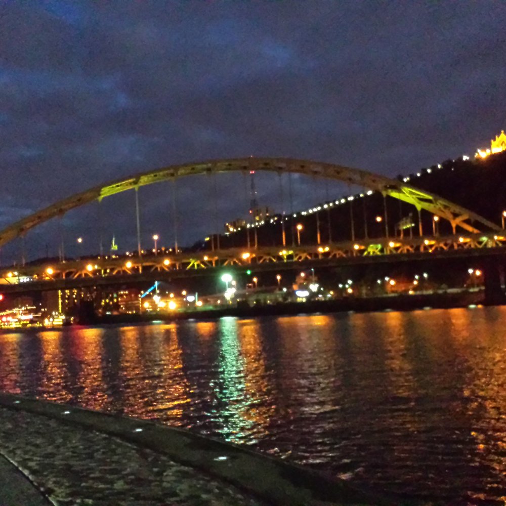 Point State Park - Low light picture of the Greenfield Bridge that carries 376 into downtown Pittsburgh - Parks Near Me - Pittsburgh, Pennsylvania Point State Park - Low light picture of the Greenfield Bridge that carries 376 into downtown Pittsburgh - Parks Near Me - Pittsburgh, Pennsylvania