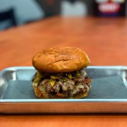 Grizzlybird Brewing - Garlic Confit Crunch Smash Burger