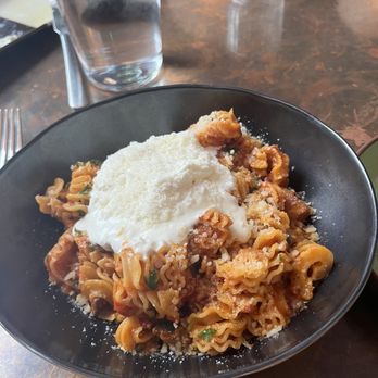 Metsi’s - Radiatori alla Roma - Italian Near Me - Columbus, Ohio