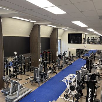 Fifth Avenue Club - Gyms Near Me - Calgary, Alberta Fifth Avenue Club - Gyms Near Me - Calgary, Alberta