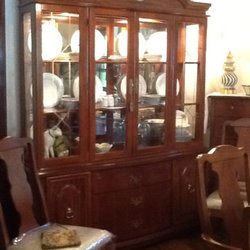 Nonnies Niche - Great prices!