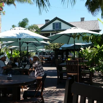 O. C. White's Restaurant - Outdoor dining - Seafood Near Me - St Augustine, Florida