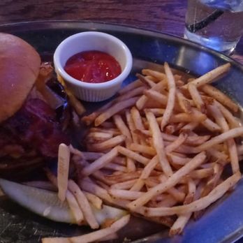 Saddle Ranch - BBQ Burger - Steakhouses Near Me - Orange, California Saddle Ranch - BBQ Burger - Steakhouses Near Me - Orange, California