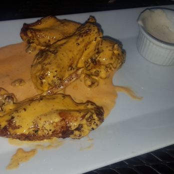 Ale on Oak - Tasty wings - Pubs Near Me - New Orleans, Louisiana Ale on Oak - Tasty wings - Pubs Near Me - New Orleans, Louisiana