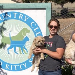 K 9 Country Club
