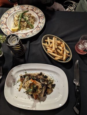 Brandy's on Main by null