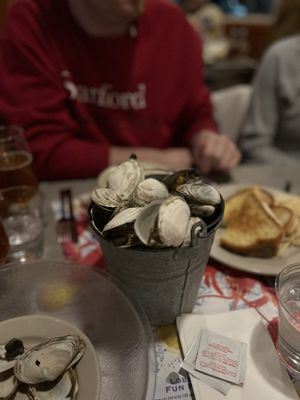 J’s Oyster by null
