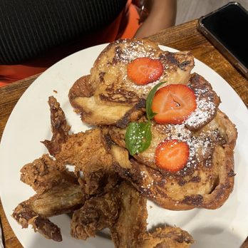 Lucille's - Croissant French Toast - New American Near Me - Houston, Texas Lucille's - Croissant French Toast - New American Near Me - Houston, Texas