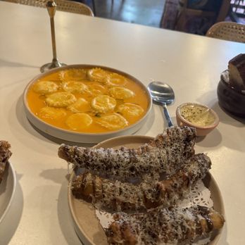 Frank & Laurie's - Breakfast & Brunch Near Me - Providence, Rhode Island Frank & Laurie's - Breakfast & Brunch Near Me - Providence, Rhode Island