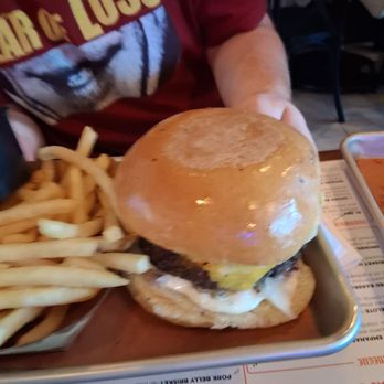 La Traila Barbecue  - Barbeque Near Me - Miami, Florida