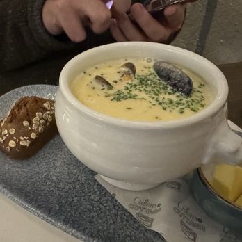 Cullens at the Cottage - Seafood chowder without bacon - Irish Near Me - Cong, Missouri