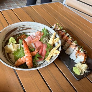 Ozumo - Chirashi Bowl and Ozumo Roll - Izakaya Near Me - San Jose, California Ozumo - Chirashi Bowl and Ozumo Roll - Izakaya Near Me - San Jose, California