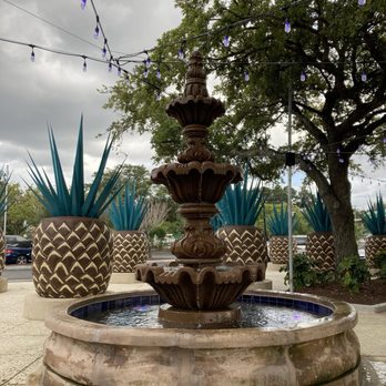 Agaves Cantina - Mexican Near Me - Summerville, South Carolina