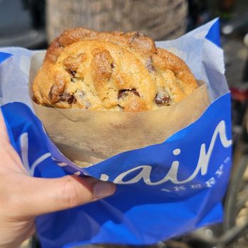 Levain Bakery - Bakeries Near Me - Venice, California