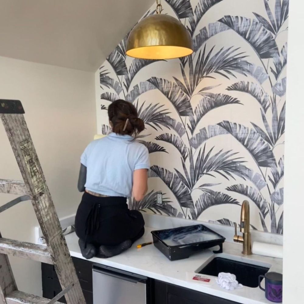 DYNAMIC DESIGN WALLPAPER INSTALL Updated May 2024 36 Photos Miami