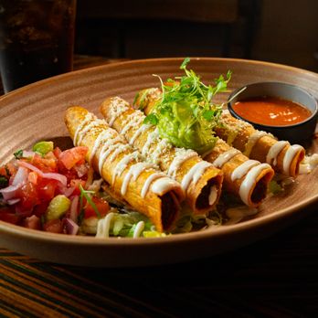 Flecha Cantina - Las Vegas - Mexican Near Me - Las Vegas, Nevada Flecha Cantina - Las Vegas - Mexican Near Me - Las Vegas, Nevada