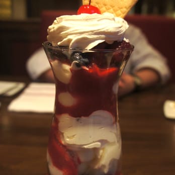 Crimson Tavern - berry knickerbocker glory dessert - Gastropubs Near Me - Orlando, Florida Crimson Tavern - berry knickerbocker glory dessert - Gastropubs Near Me - Orlando, Florida