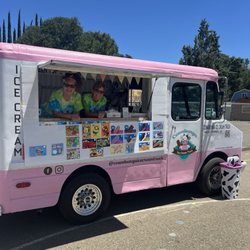 Cowabunga Ice Cream Truck - Ice cream truck