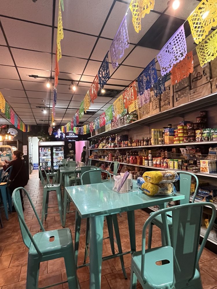 La Catrina Mexican Store & Snacks