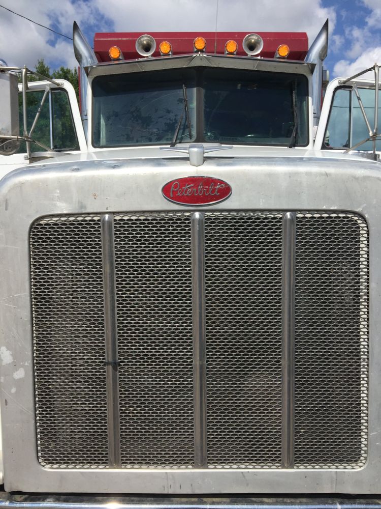 THE AUTO GLASS COMPANY Updated May 2024 128 Photos Tampa, Florida