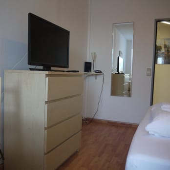 Stern Hotel Garni - Hotels Near Me - Leipzig, SN Stern Hotel Garni - Hotels Near Me - Leipzig, SN